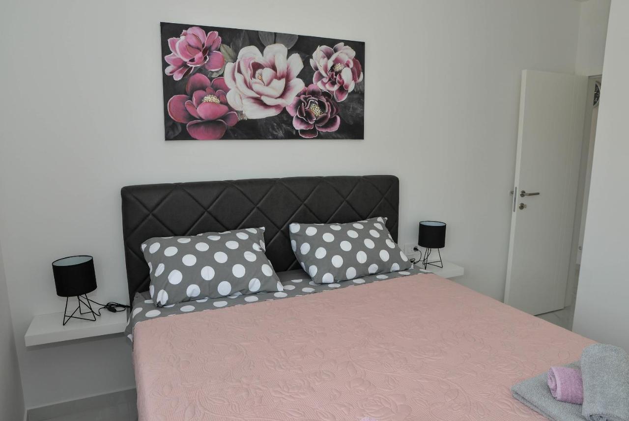Apartment Laura Zadar Eksteriør billede
