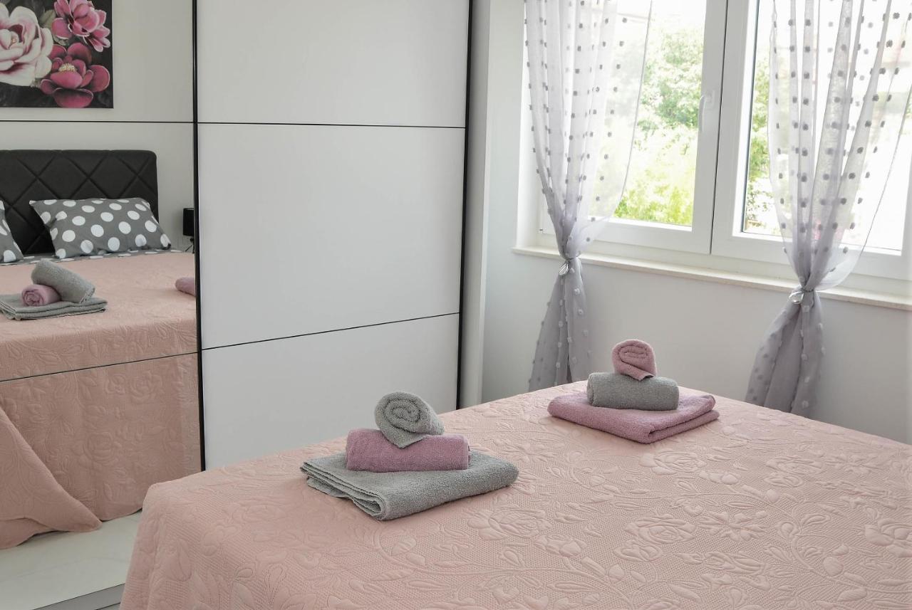 Apartment Laura Zadar Eksteriør billede